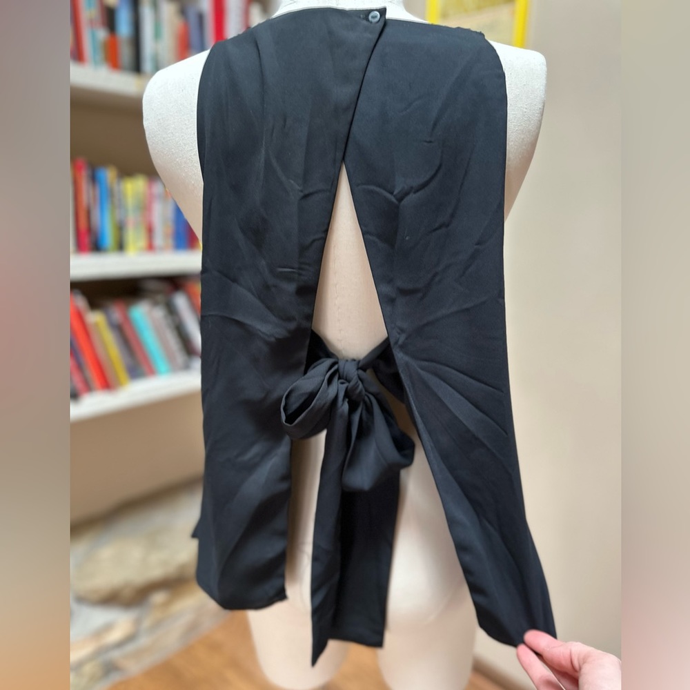 Zara Trafaluc Tie-back Tank